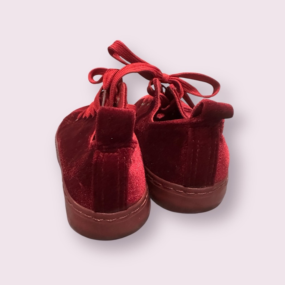 Girls Twisted Maroon Velvet Lace Up Shoes Sneakers Size 13 - Picture 5 of 7